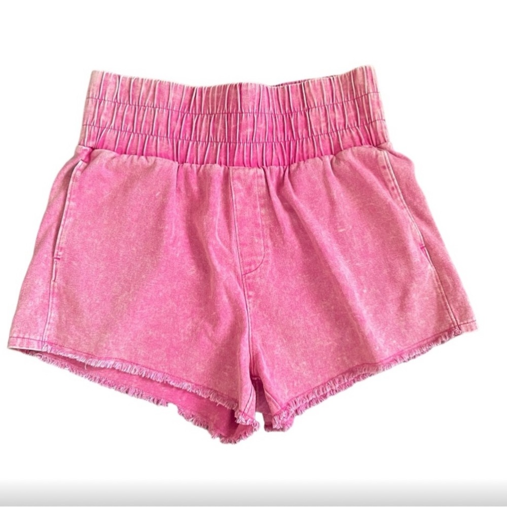HOT Pink acid wash💘 shorts (L) - Picture 8 of 8